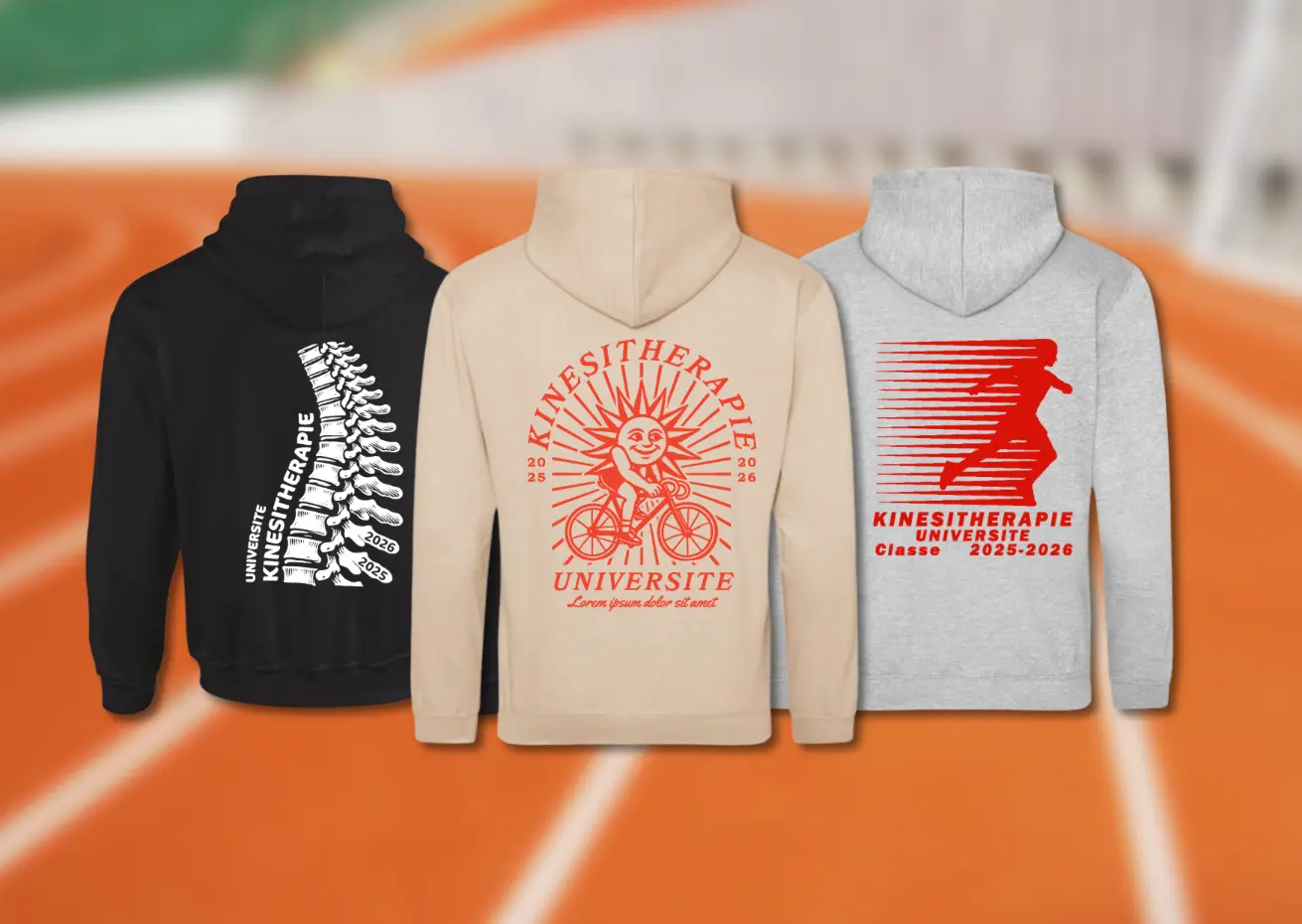 Trois exemples de pulls et hoodies de promo kinésithérapie personnalisés au dos : motif colonne vertébrale anatomique, illustration rétro cycliste au soleil et silhouette de coureur dynamique.